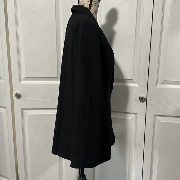 Womens BCBGeneration Black Lightweight Blazer - Picture 2 of 8